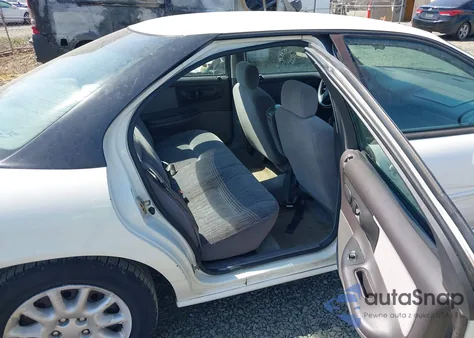 1997 Dodge Intrepid z USA, uszkodzony, nr VIN 2B3HD46T7VH761810